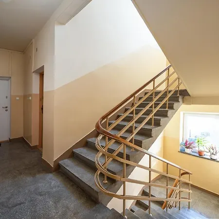 Mokotow Madalinskiego Paris * Varsó